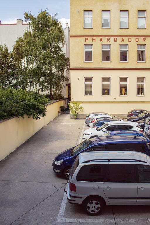 Pension Pharmador Відень Екстер'єр фото